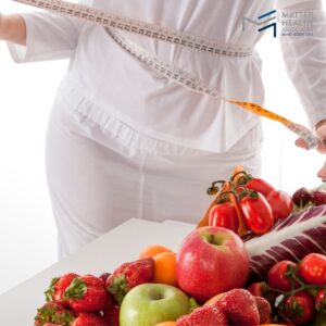 Avoiding Confusion and Fad Diets Embracing Sustainable Healthy Eating for Long-Term Wellness | Healthy eating for sustainable nutrition – a balanced diet with fruits and vegetables.